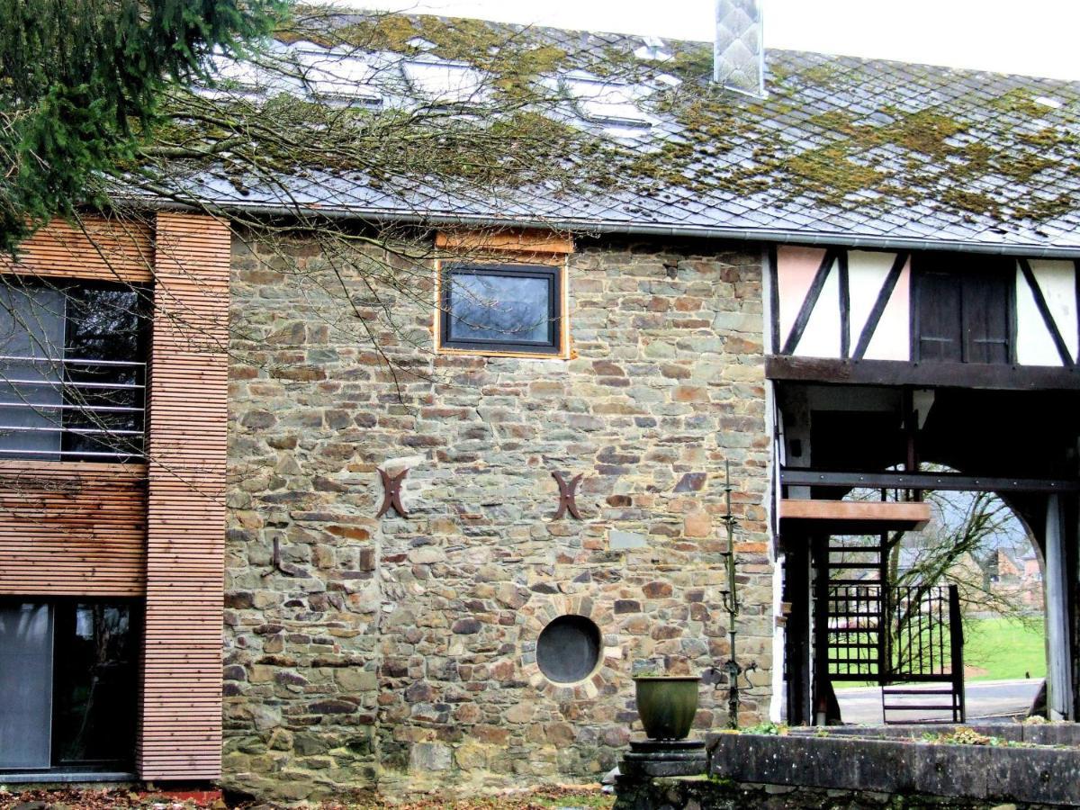 Modern And Cozy Studio In A Former Coach House 로버트빌 외부 사진